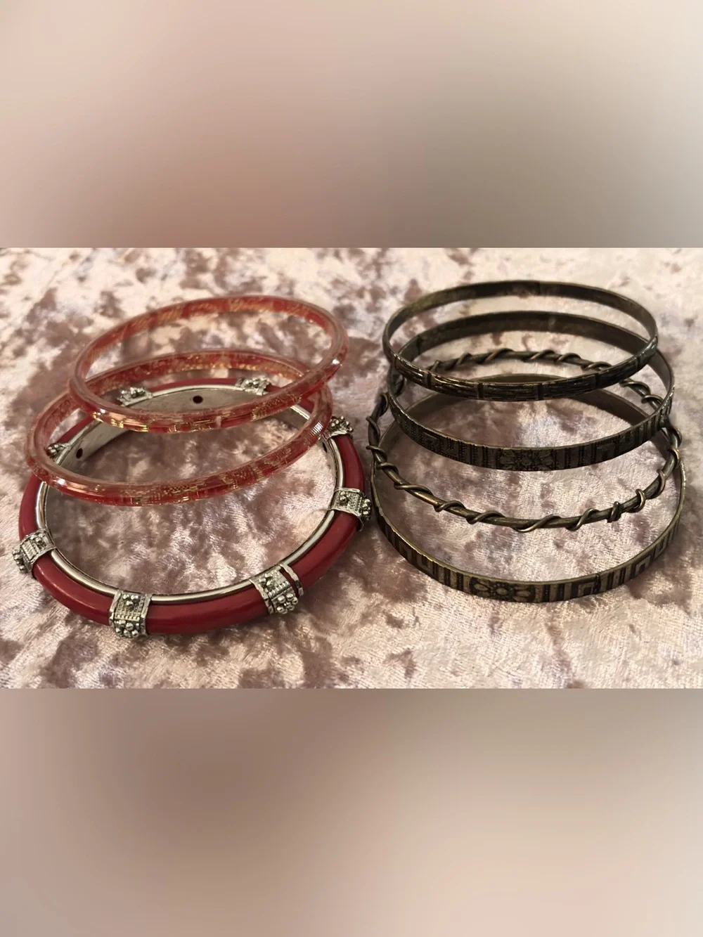 Set Vintage Style Bracelets